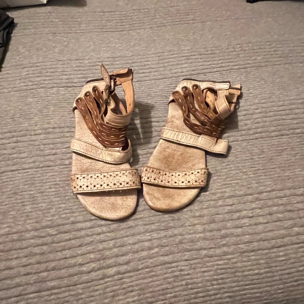 Bed Stu Tan Leather Strappy Gladiator Sandals